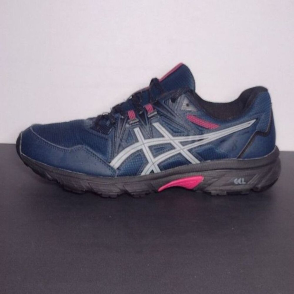 Asics ortholite 1012B162 gel 8 womens  venture. Size 11.5